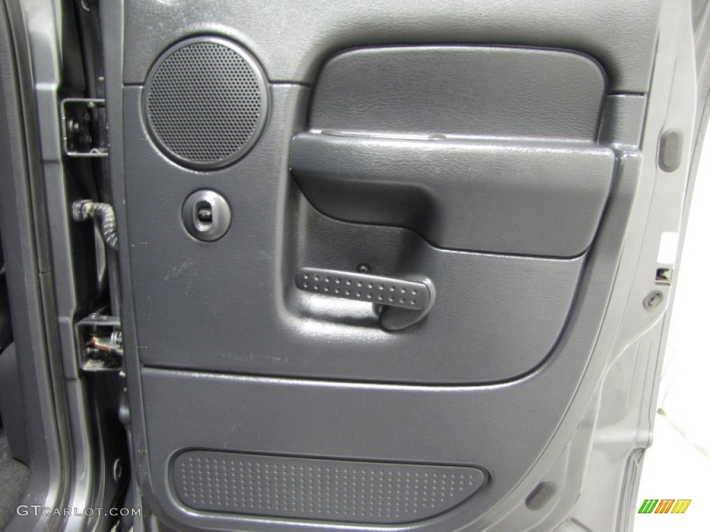 2004 Ram 2500 SLT Quad Cab 4x4 - Graphite Metallic / Dark Slate Gray photo #12