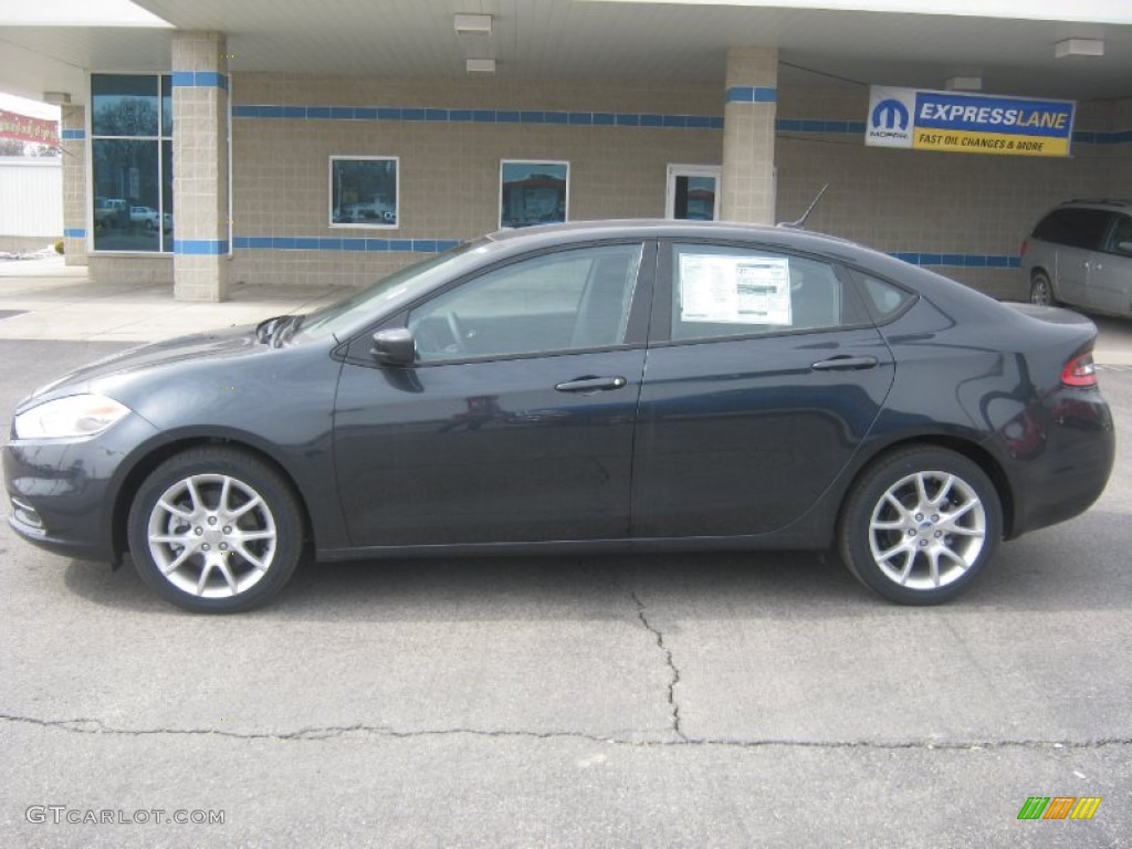 2013 Dart SXT - Maximum Steel Metallic / Black photo #3