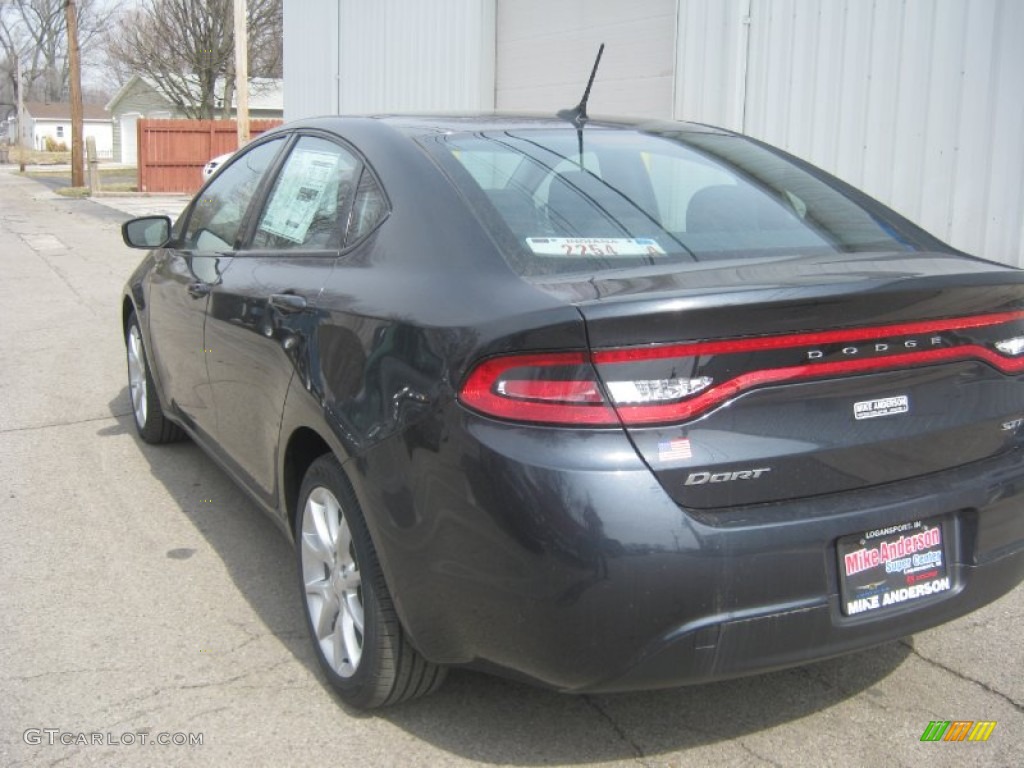 2013 Dart SXT - Maximum Steel Metallic / Black photo #6