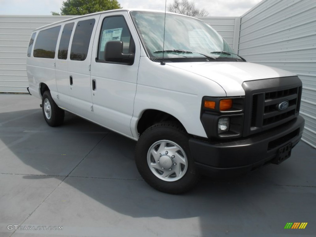 2013 Ford E Series Van E350 XL Extended Passenger Exterior Photos