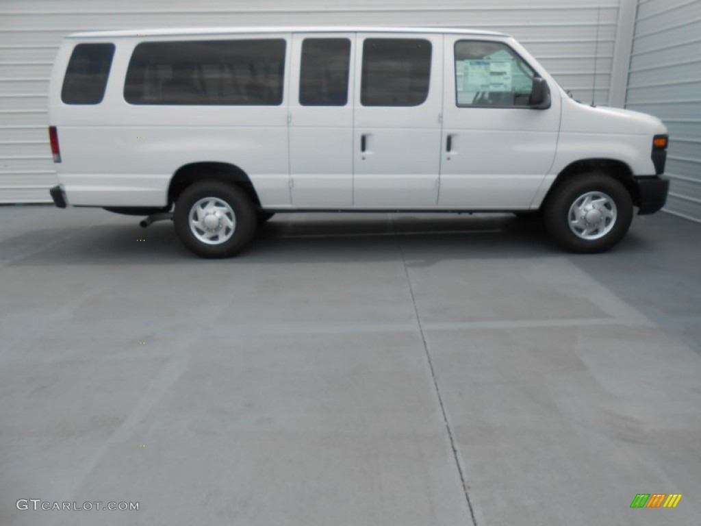 Oxford White 2013 Ford E Series Van E350 XL Extended Passenger Exterior Photo #78711662