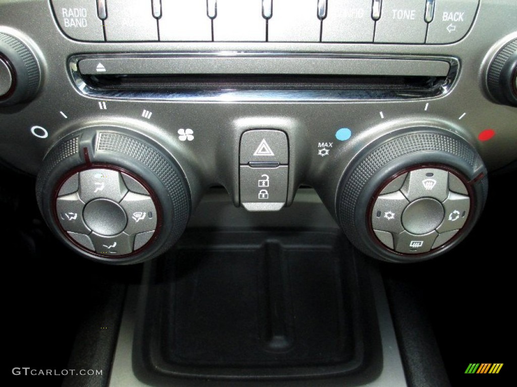2010 Chevrolet Camaro SS/RS Coupe Controls Photo #78712265