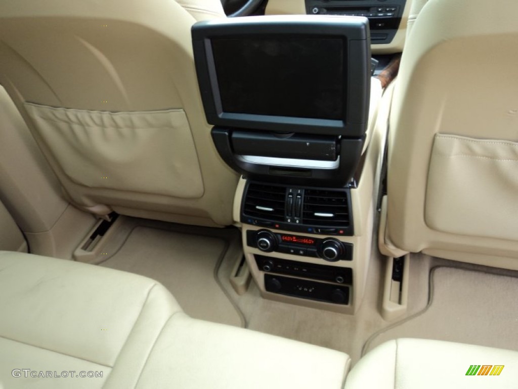 2008 BMW X5 4.8i Entertainment System Photos