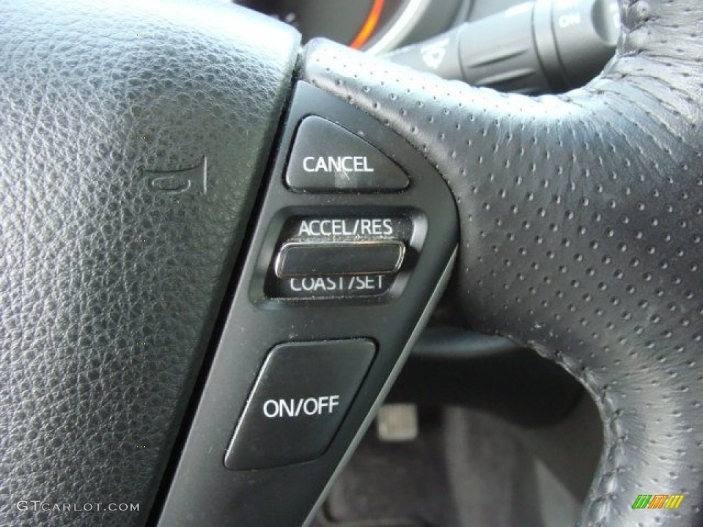 2010 Nissan Murano SL AWD Controls Photos