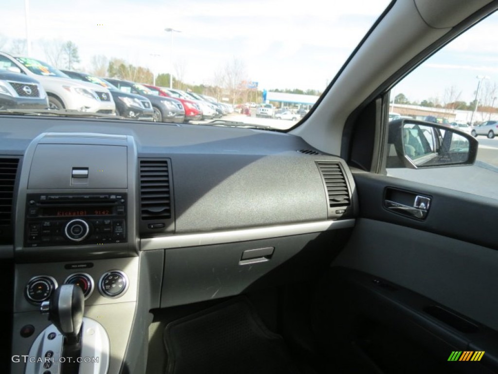 2010 Sentra 2.0 S - Espresso Black Metallic / Beige photo #15