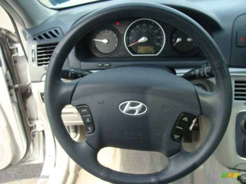 2006 Hyundai Sonata GLS V6 Gray Steering Wheel Photo #78714982