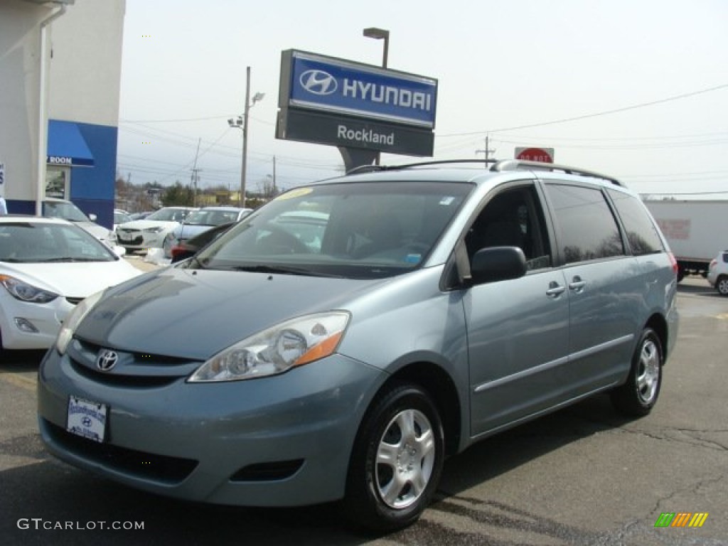 Blue Mirage Metallic Toyota Sienna