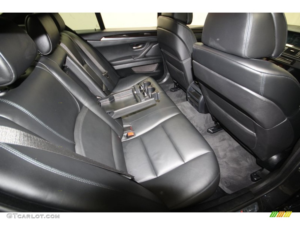 2012 5 Series 550i xDrive Sedan - Dark Graphite Metallic II / Black photo #37