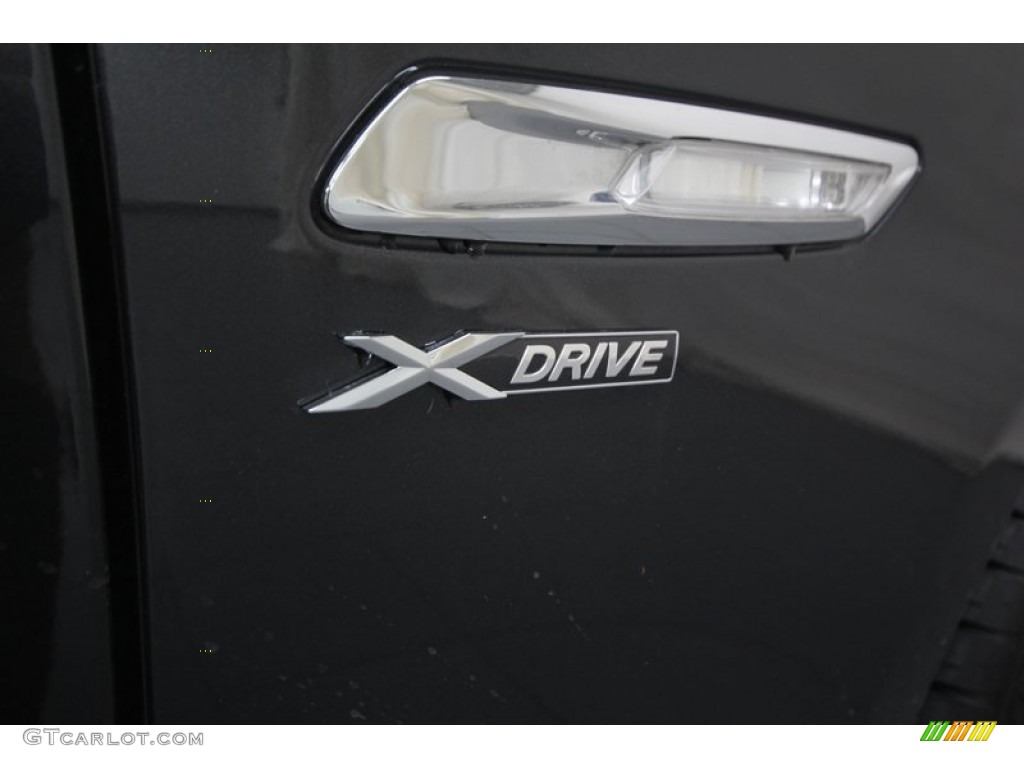 2012 BMW 5 Series 550i xDrive Sedan Marks and Logos Photo #78717071