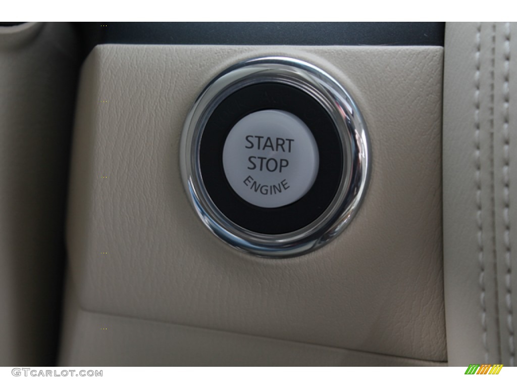 2011 Infiniti QX 56 4WD Controls Photo #78717728