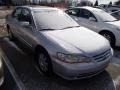 2002 Satin Silver Metallic Honda Accord SE Sedan  photo #1