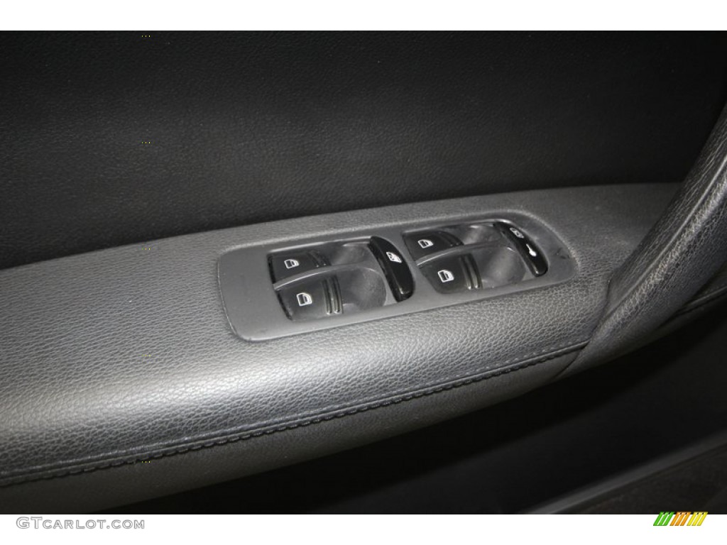 2008 Porsche Cayenne Tiptronic Controls Photo #78721345