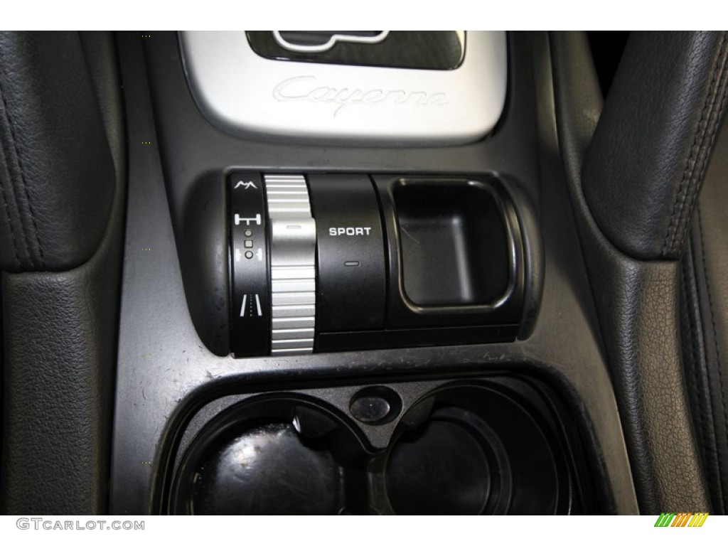 2008 Porsche Cayenne Tiptronic Controls Photo #78721490
