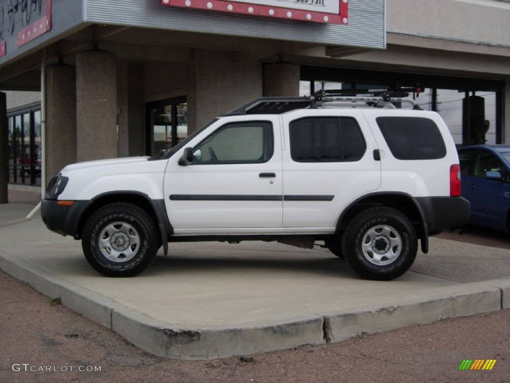 2002 Xterra XE V6 4x4 - Cloud White / Gray Celadon photo #8