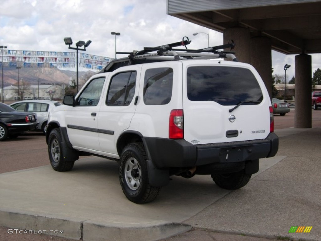 2002 Xterra XE V6 4x4 - Cloud White / Gray Celadon photo #9