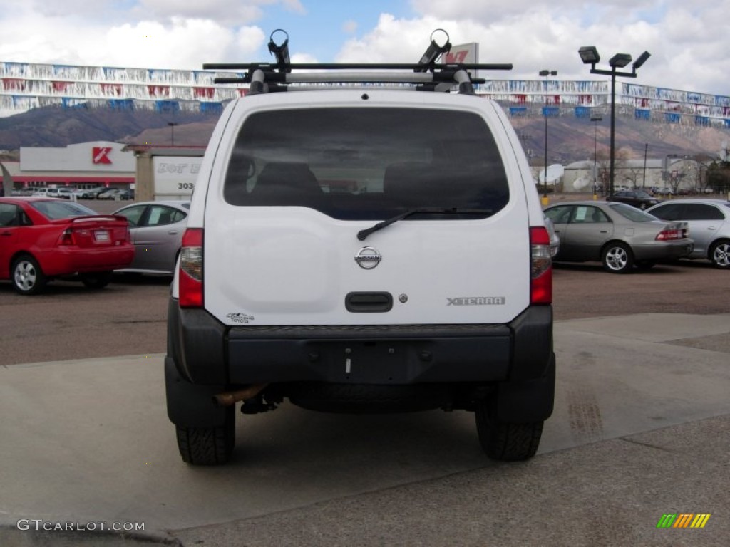 2002 Xterra XE V6 4x4 - Cloud White / Gray Celadon photo #10