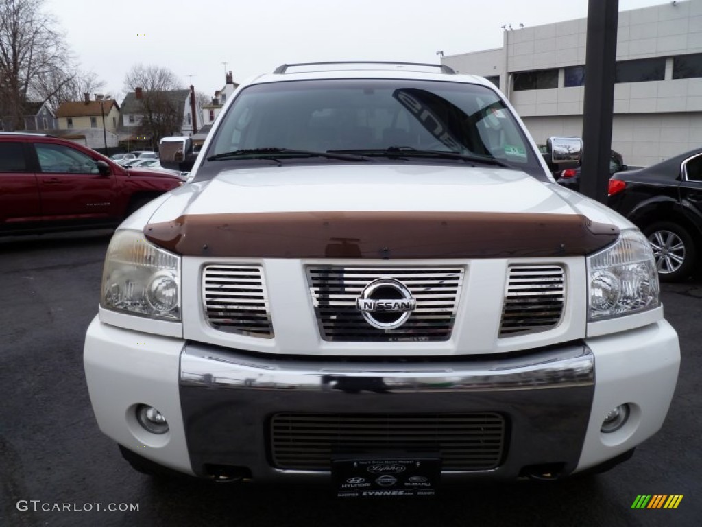 2004 Armada SE 4x4 - Blizzard White / Sand photo #2