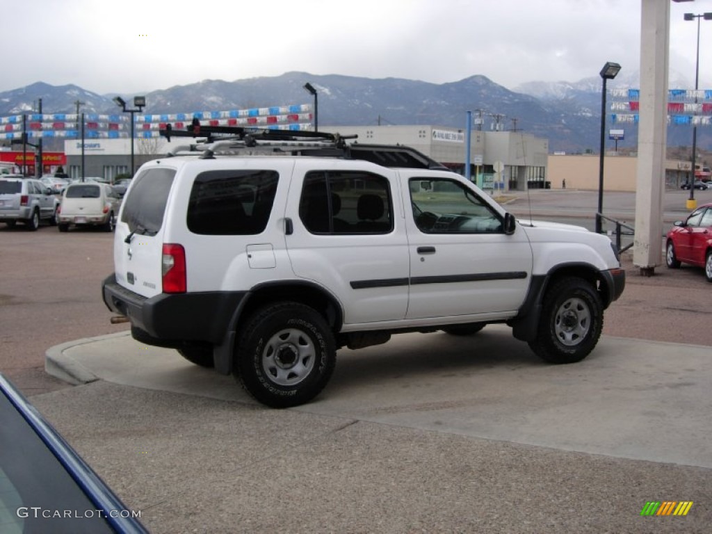 2002 Xterra XE V6 4x4 - Cloud White / Gray Celadon photo #12