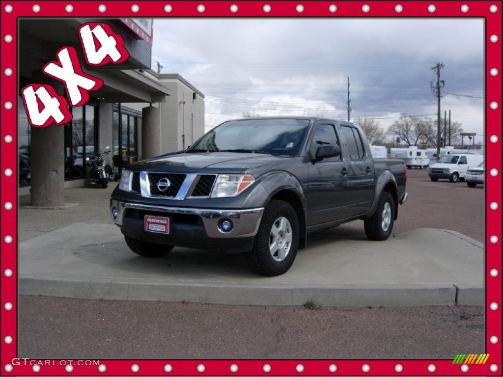 2005 Frontier SE Crew Cab 4x4 - Storm Gray Metallic / Steel photo #1
