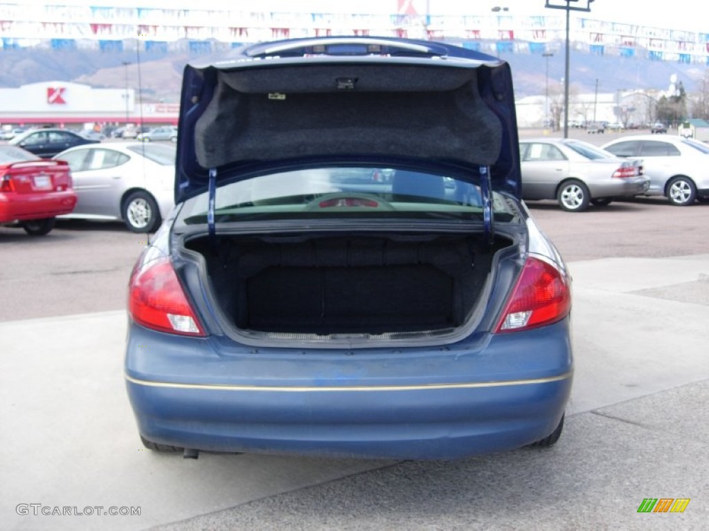 2000 Taurus SE - Medium Royal Blue Metallic / Medium Graphite photo #11