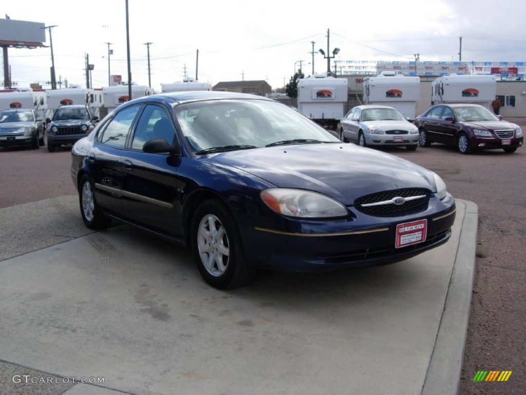 2000 Taurus SE - Medium Royal Blue Metallic / Medium Graphite photo #14