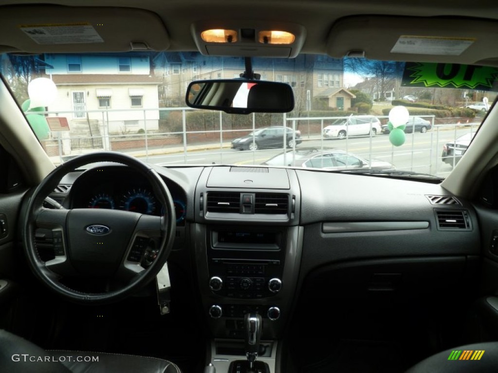 2010 Fusion Sport - Brilliant Silver Metallic / Charcoal Black/Sport Black photo #15