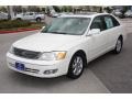 2000 Diamond White Pearl Toyota Avalon XLS  photo #3