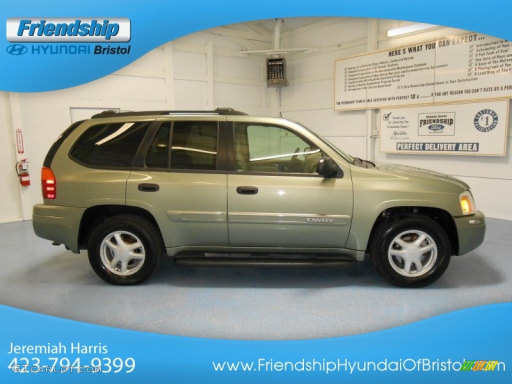 2004 Envoy SLT 4x4 - Silver Green Metallic / Light Tan photo #5