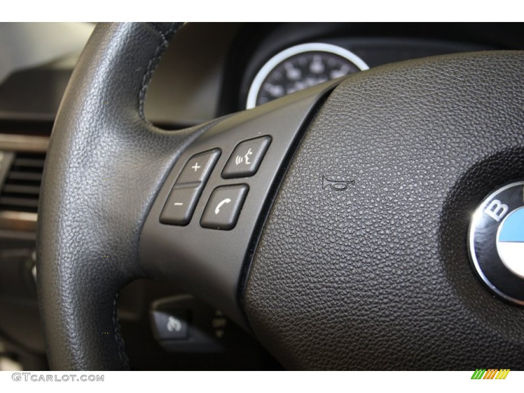2011 BMW 3 Series 328i Sedan Controls Photo #78727223