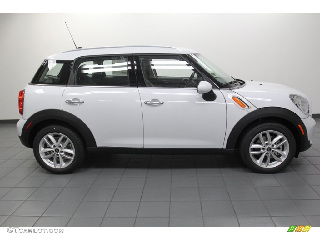 Light White 2013 Mini Cooper Countryman Exterior Photo #78729417
