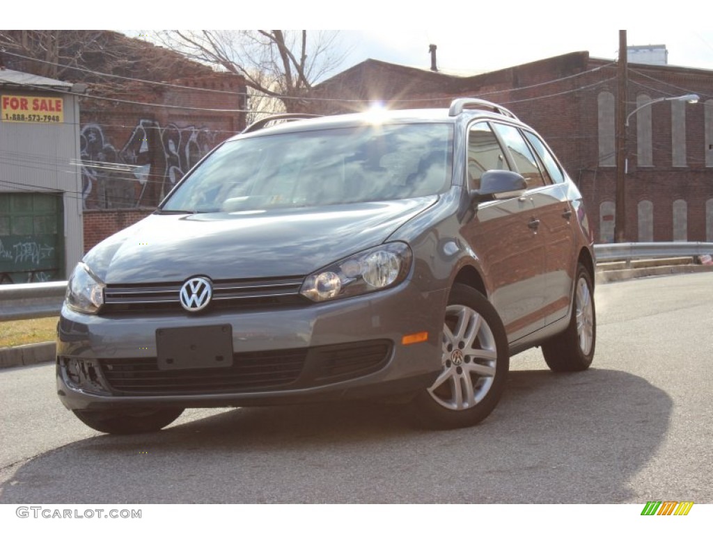 Platinum Gray Metallic Volkswagen Jetta