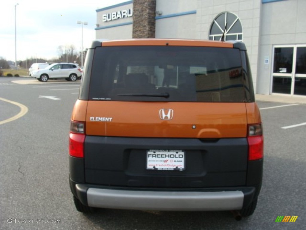2008 Element LX AWD - Tangerine Orange Metallic / Gray/Black photo #5