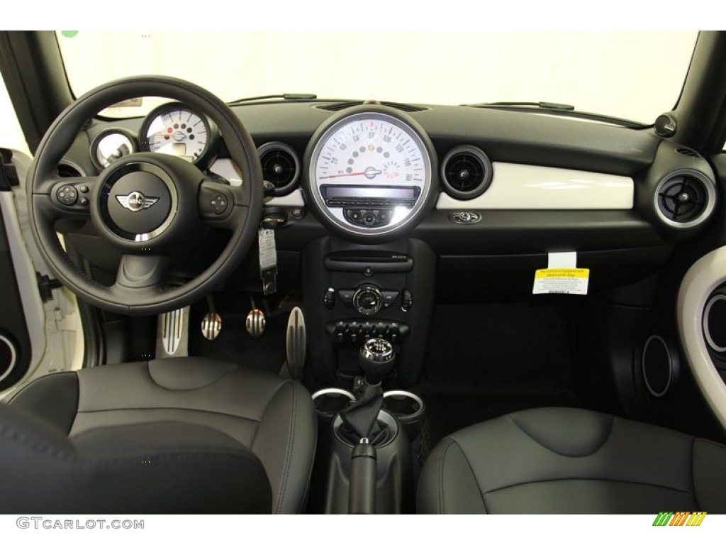 2013 Mini Cooper S Convertible Dashboard Photos
