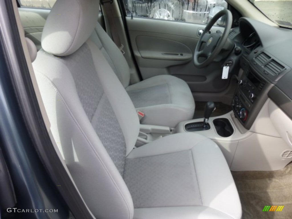 Gray Interior 2005 Chevrolet Cobalt Sedan Photo #78733893