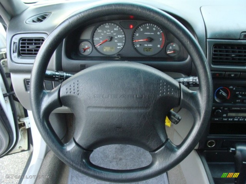 2001 Subaru Forester 2.5 L Gray Steering Wheel Photo #78734741