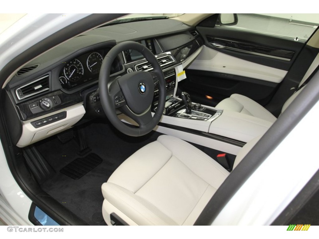 Ivory White/Black Interior 2013 BMW 7 Series 740i Sedan Photo #78737965