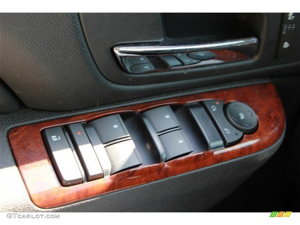 2013 Tahoe LT - Black / Ebony photo #16
