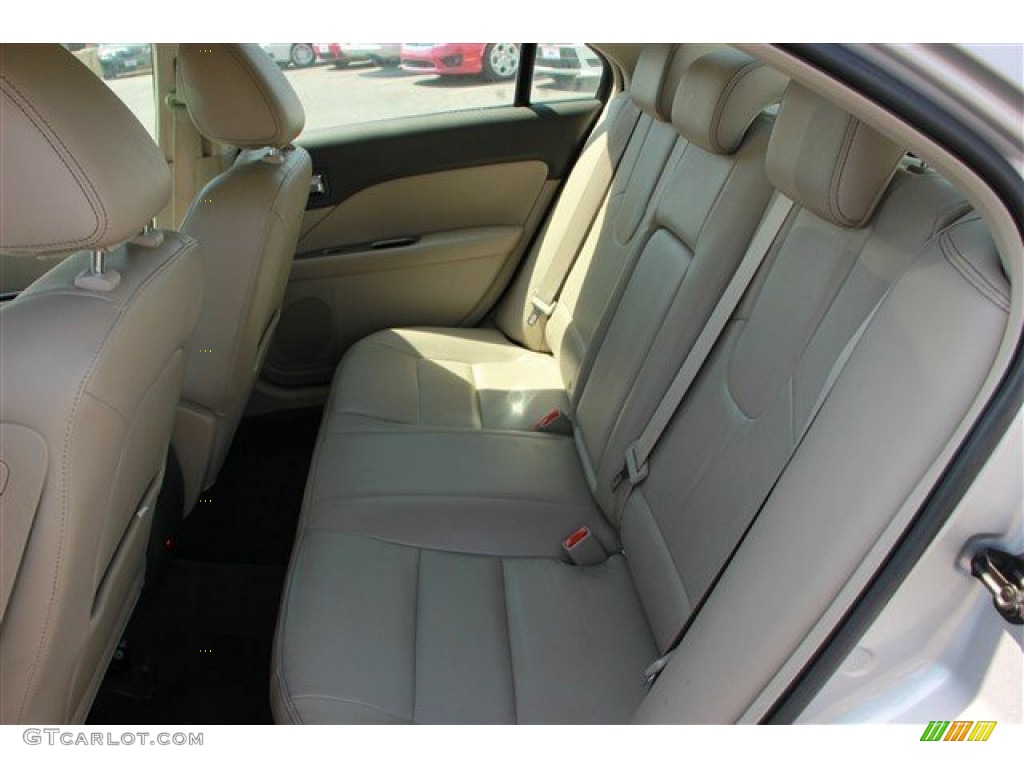 2010 Fusion SEL V6 - Brilliant Silver Metallic / Camel photo #13
