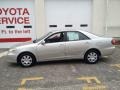 Lunar Mist Metallic - Camry LE Photo No. 3