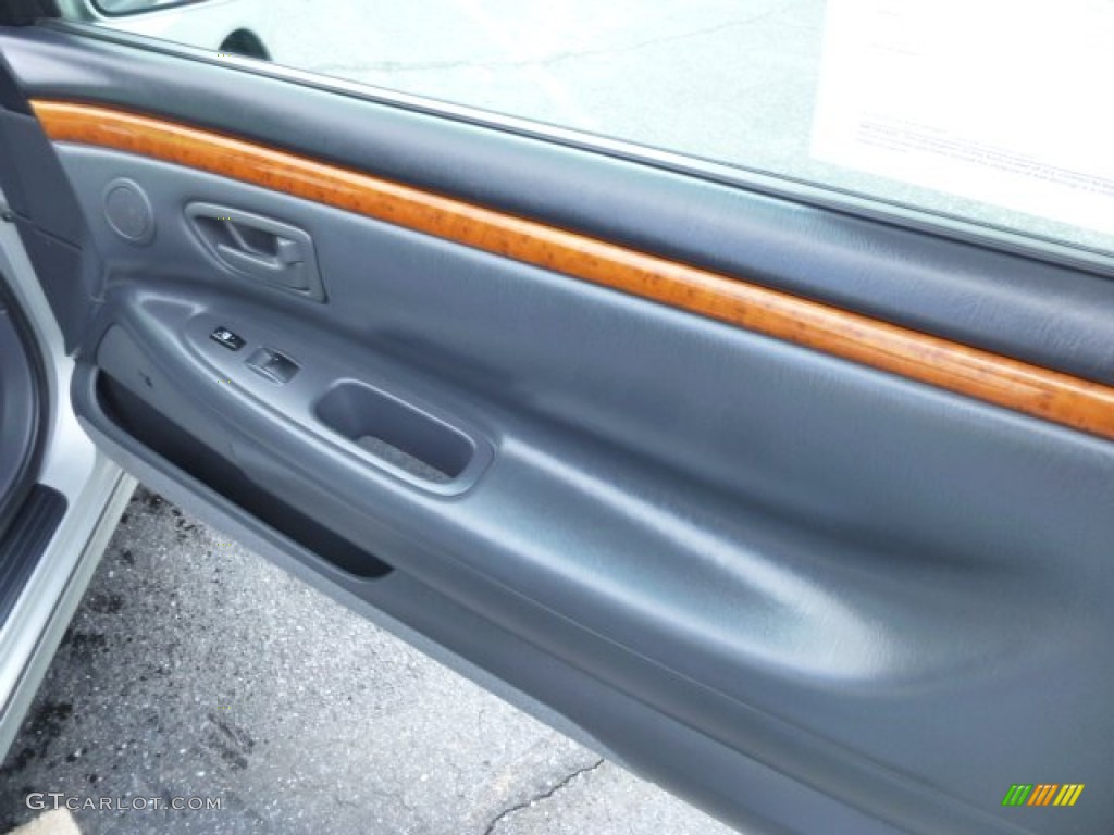 2002 Toyota Solara SLE V6 Convertible Charcoal Door Panel Photo #78740714