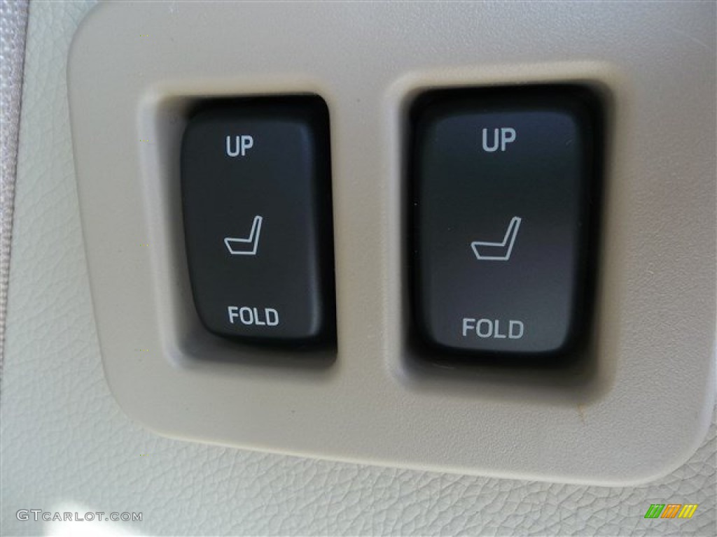 2013 Ford Expedition XLT Controls Photo #78742029