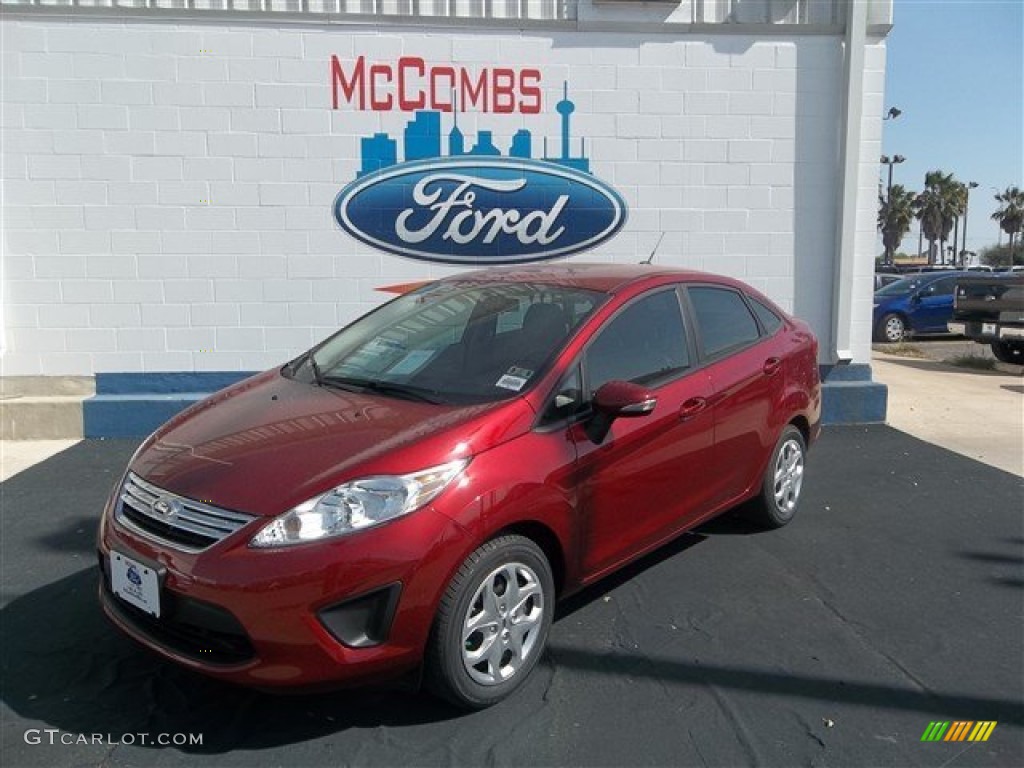 2013 Fiesta SE Sedan - Ruby Red / Charcoal Black/Light Stone photo #2