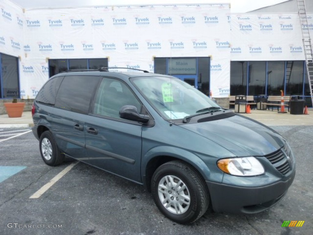 Magnesium Green Pearl 2007 Dodge Caravan SE Exterior Photo #78744506