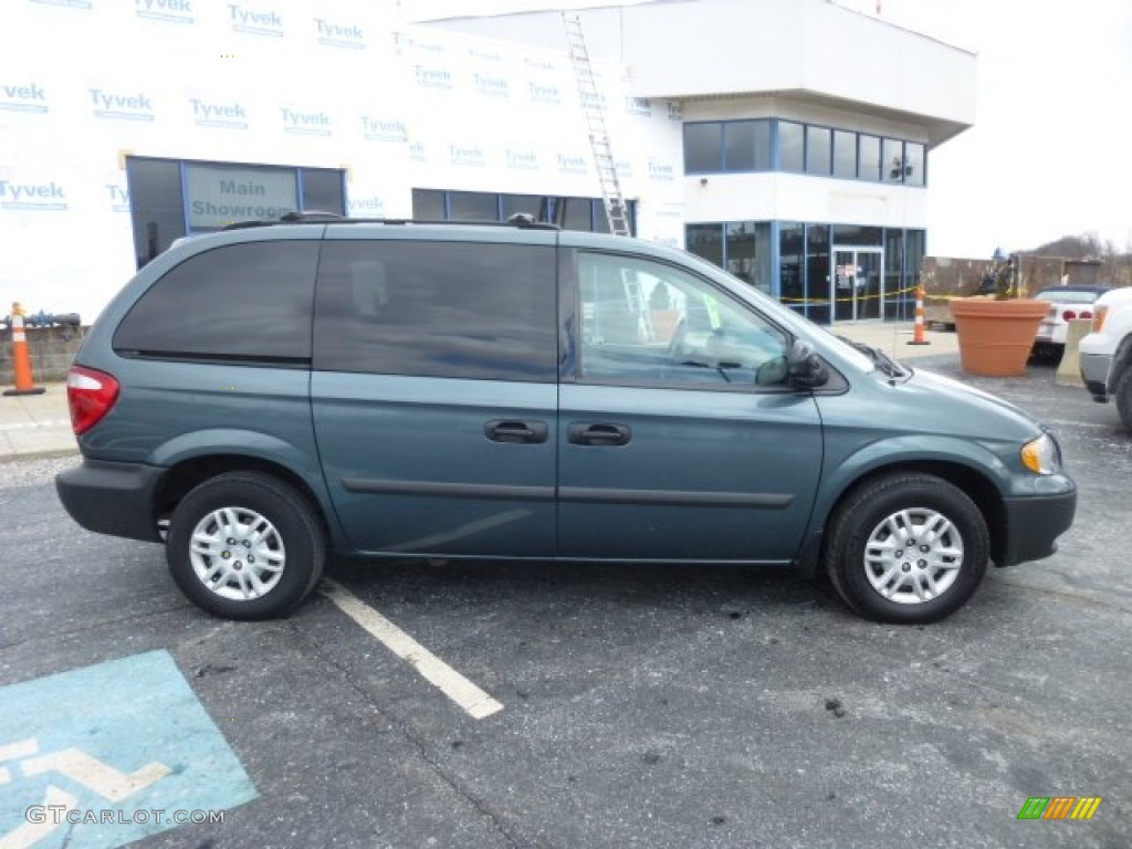Magnesium Green Pearl 2007 Dodge Caravan SE Exterior Photo #78744509