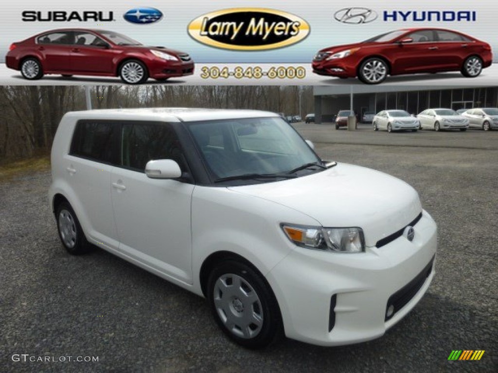 Super White Scion xB