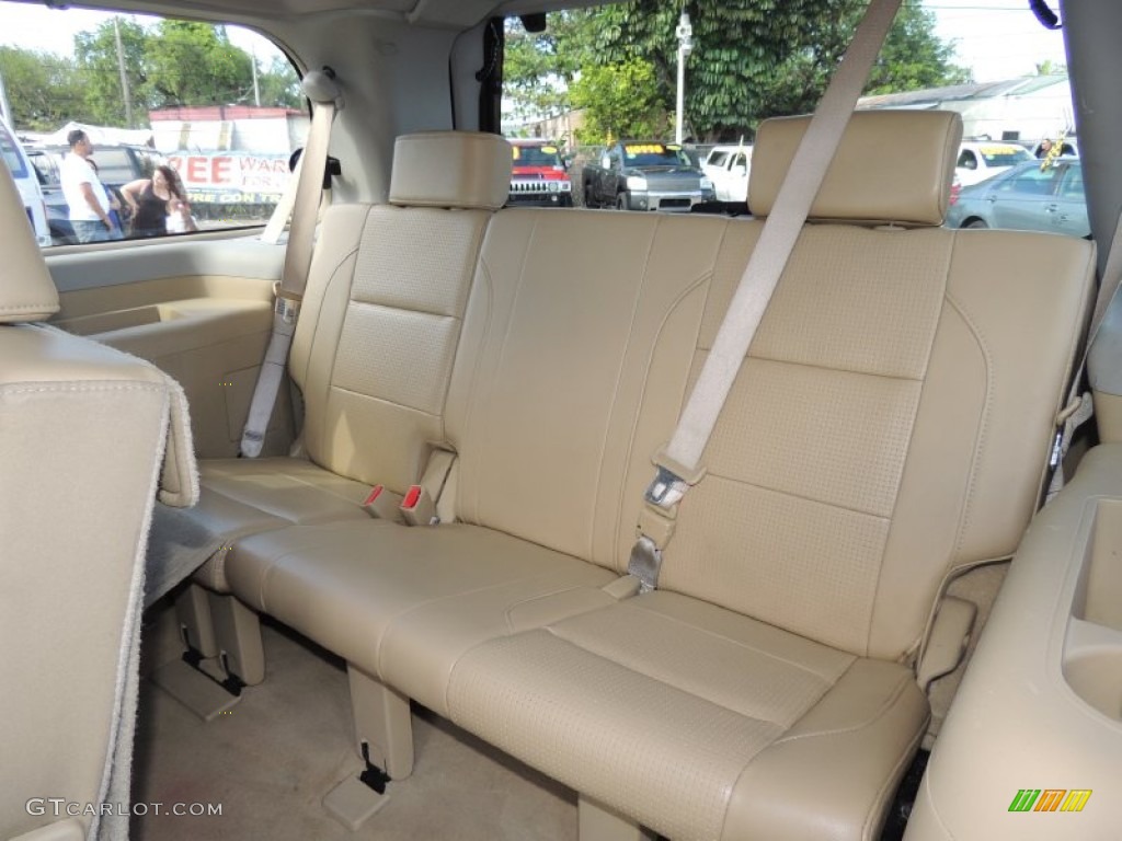2006 Armada SE - Majestic Blue / Sand Beige photo #25