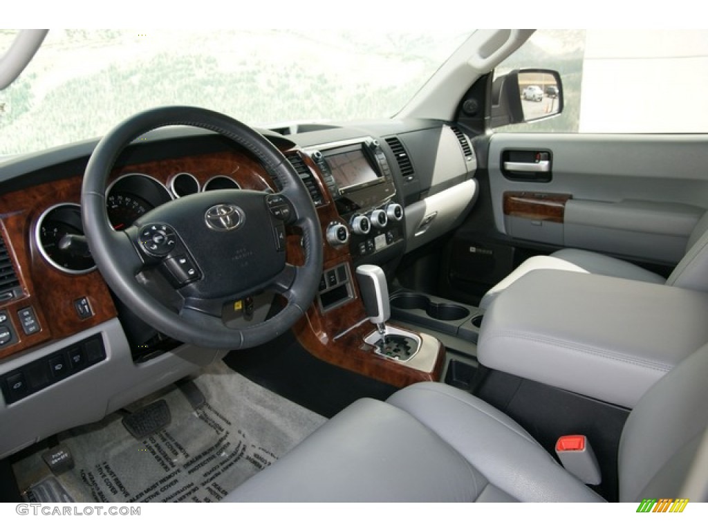 2010 Sequoia Limited 4WD - Slate Gray Metallic / Graphite photo #9