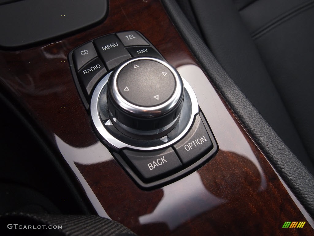 2011 BMW 3 Series 328i Coupe Controls Photo #78746810
