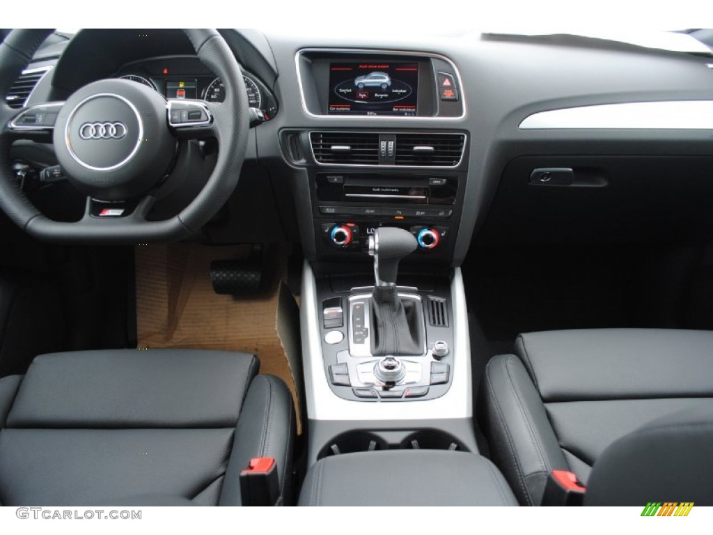 2013 Audi Q5 3.0 TFSI quattro Black Dashboard Photo #78749316