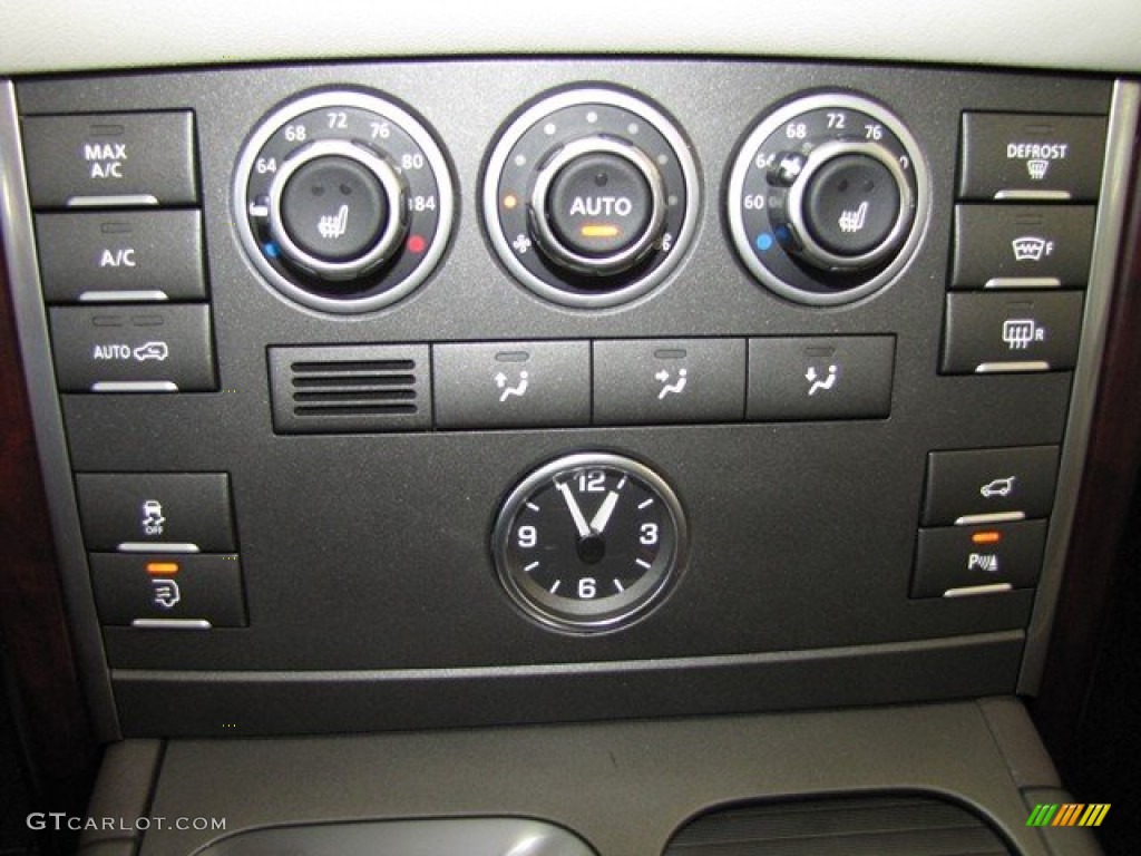 2011 Land Rover Range Rover HSE Controls Photo #78749645